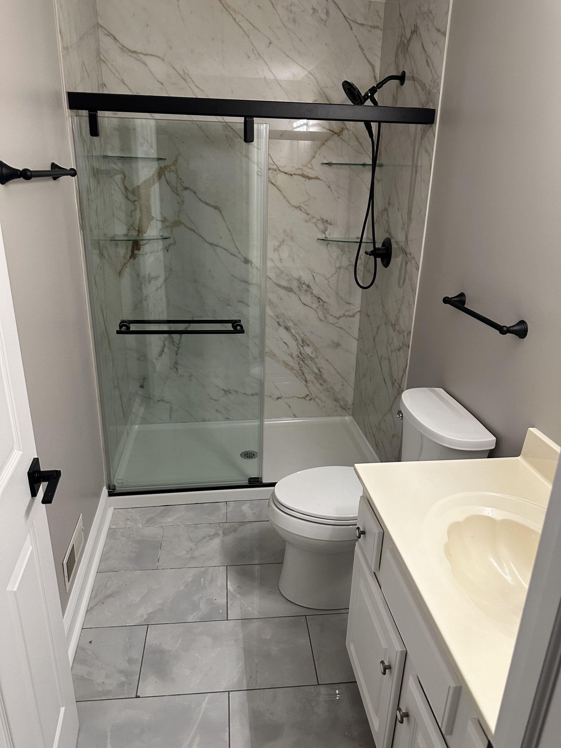 Walk-in shower tile detail by Stark Elite Home Solutions